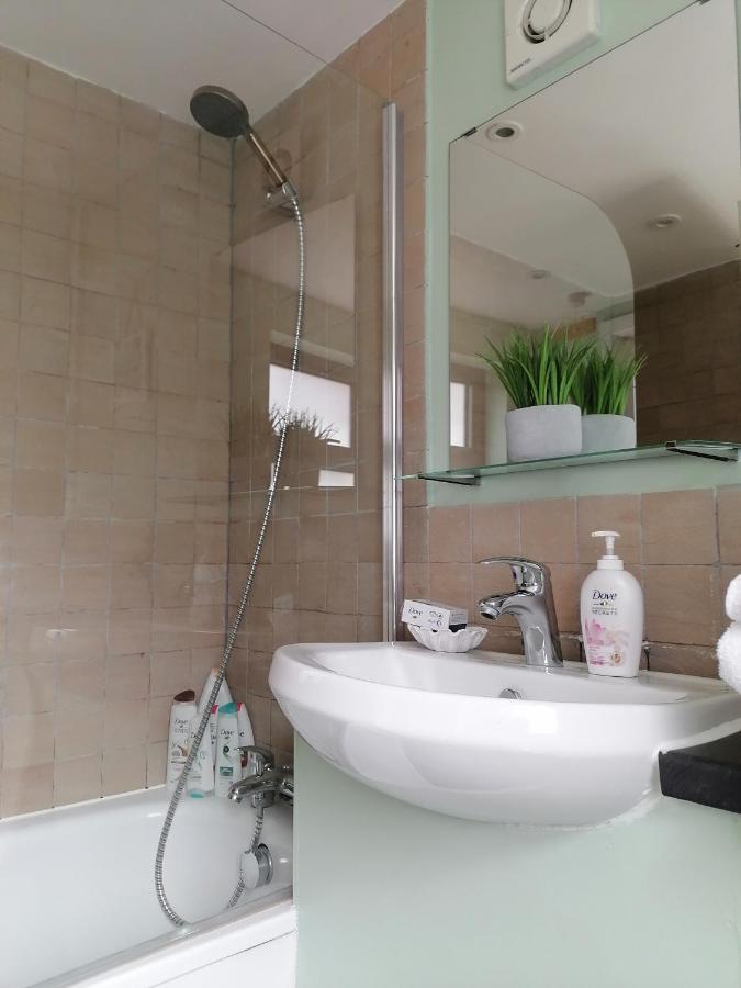 Tynant House- Modern 3 Bed House- City Centre And Free Parking Cardiff Ngoại thất bức ảnh
