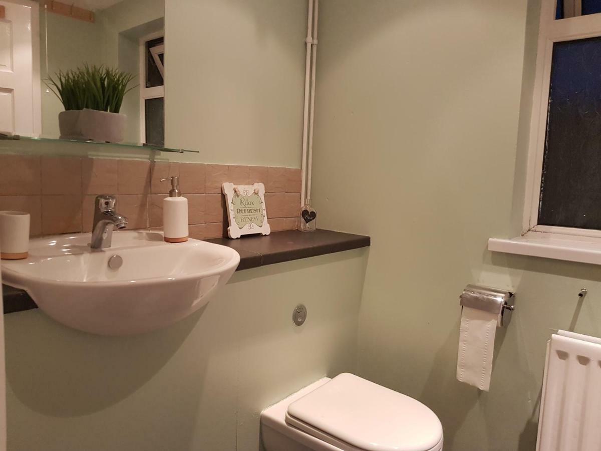 Tynant House- Modern 3 Bed House- City Centre And Free Parking Cardiff Ngoại thất bức ảnh